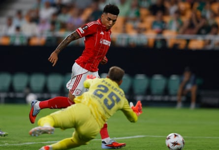 Igor Jesus scores Forest’s first European goal for 29 years.