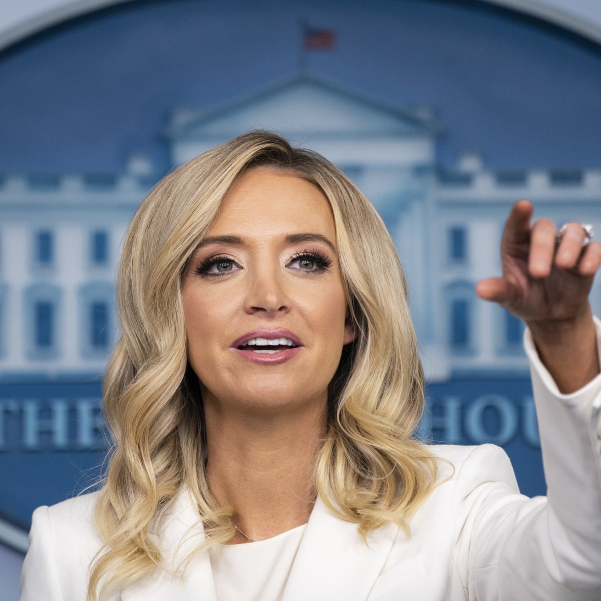 Get Kayleigh Mcenany The Acceptable Face Of Trumpism Who Desktop Wallpaper Get Wallpaper Kayleigh Mcenany The Acceptable Face Of Trumpism Who For iPhone Free
