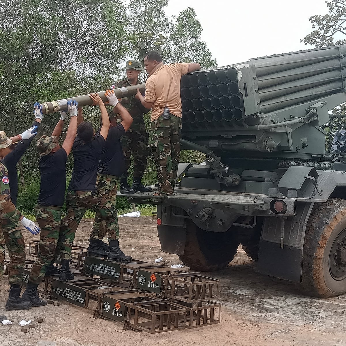 Thai military closes all Cambodian border checkpoints as death toll from fighting rises – as it happened | Thailand | The Guardian