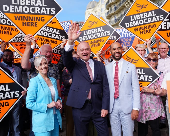Ed Davey promises £17bn income tax cut if Lib Dems are elected
