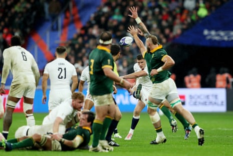 Owen Farrell of England scores a drop goal during the 2023 Rugby World Cup sem i-final against South Africa.