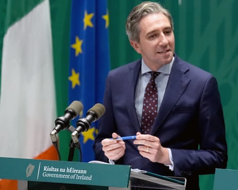 Simon Harris speaking to the media at a press conference earlier this week.
