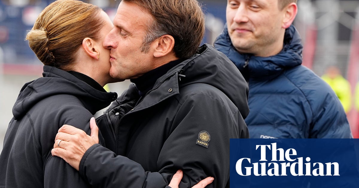 Macron criticises Trump's threats to take over Greenland during visit