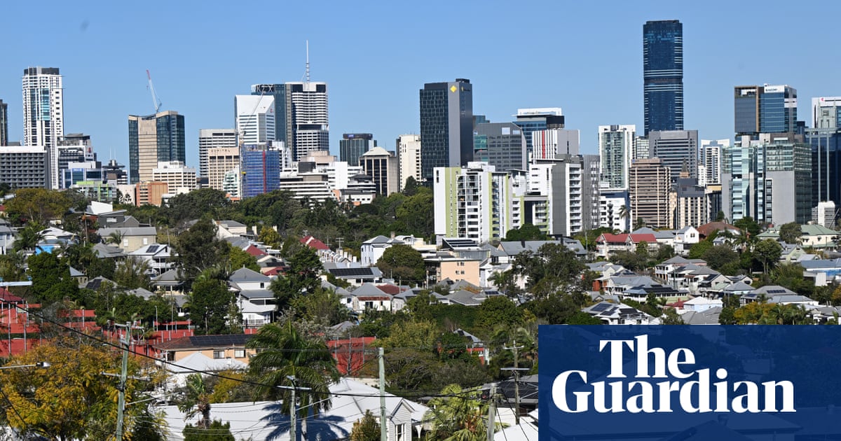 Union calls for end to tax breaks that make Australian housing ‘a vehicle for hoarding wealth’