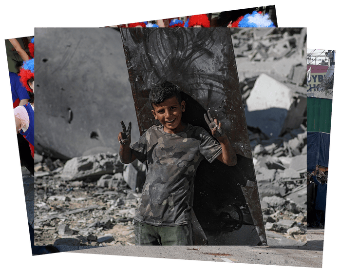 Gaza refugees return and a giant idol: photos of the day – Friday
