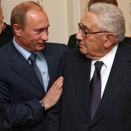 Putin (left) and Kissinger meeting in the Novo-Ogaryovo residence outside Moscow in 2007.