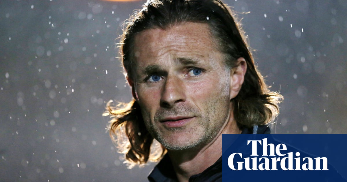 Sunderland talk to Wycombe’s Gareth Ainsworth over manager’s job