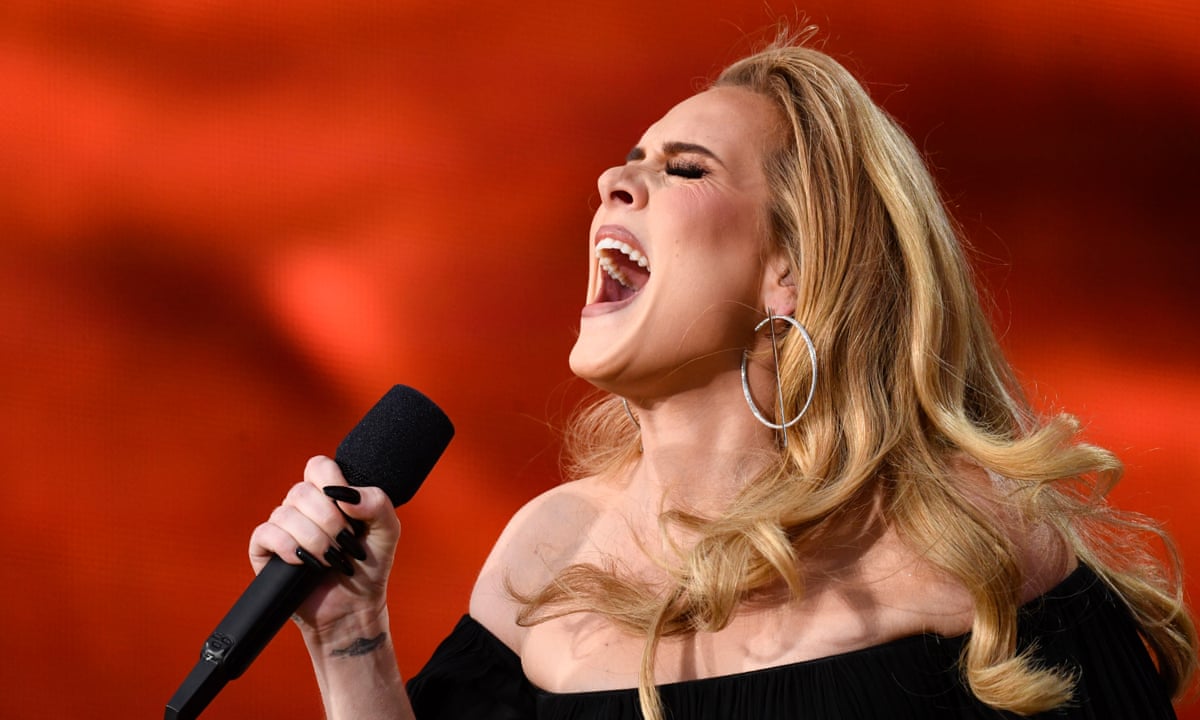 Adele Review A Glorious Masterclass In Silly Level Stardom Adele The Guardian