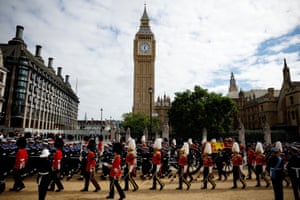 The coffin of Britain’s Queen Elizabeth is carried past Parliament Square
