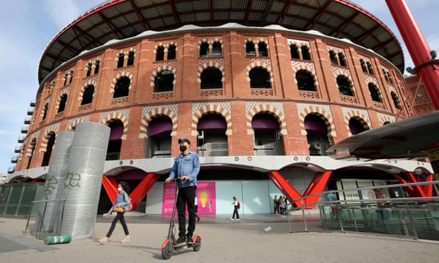 Centro comercial Arenas de Barcelona, ​​antigua plaza de toros