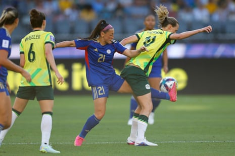 Katrina Guillou challenges Emily Van Egmond.