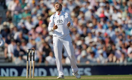 A dejected Joe Root reacts aft New Zealand people much runs disconnected his bowling during time 3 of nan 2nd Test.