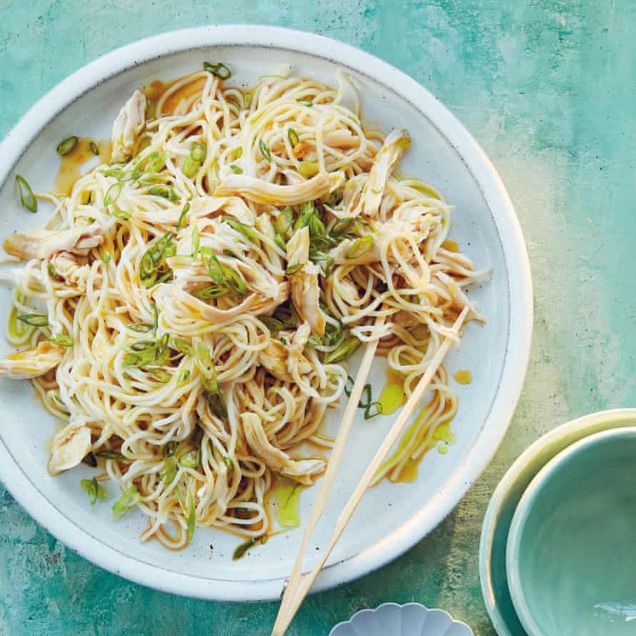 Ramen noodle salad with chicken, ginger and spring onion.