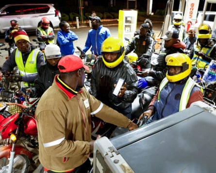 Choke-points … a queue for fuel ahead of an announced price hike in Nairobi.