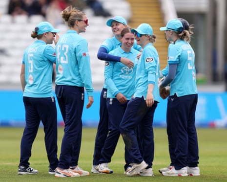 Jodi Grewcock of England celebrates after taking the wicket of Amelia Kerr.
