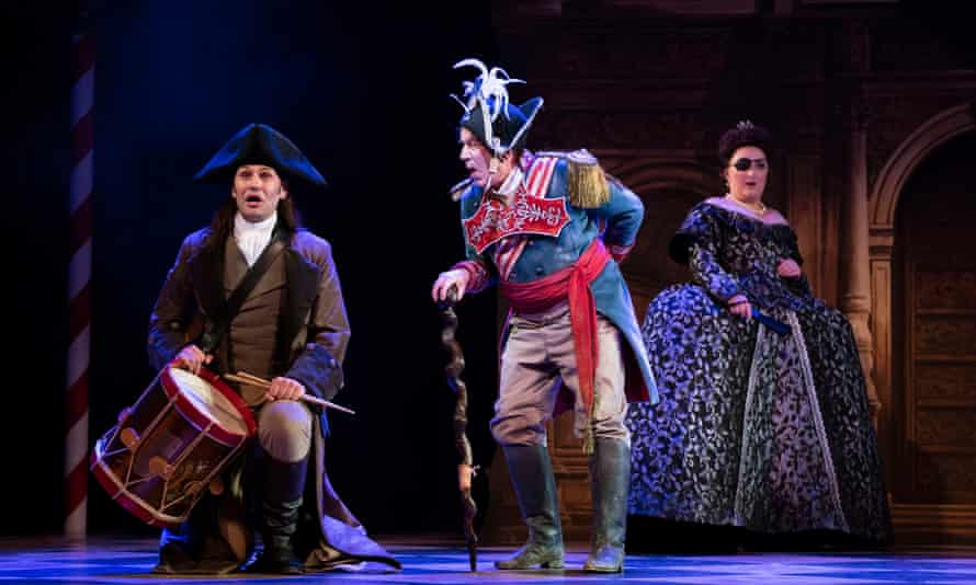 Richard Suart, centre, as the Duke of Plaza-Toro with Dan Shelvey (Luiz) and Catriona Hewitson (Casilda) in Scottish Opera's The Gondoliers.