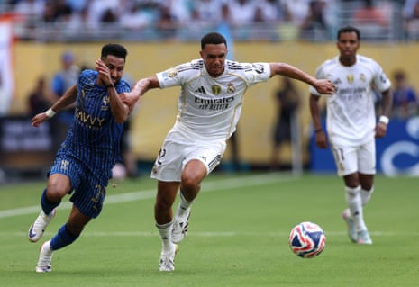 Real Madrid Held by Al-Hilal in Xabi Alonso's Club World Cup Debut; City Start with Win 3 Alexander-Arnold feels heat on Real Madrid debut as Al-Hilal make Club World Cup point | Club World Cup 2025 | The Guardian