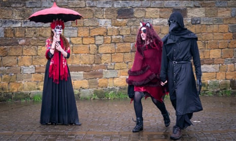 Whitby Goth weekendAna Franco (left) attends the Whitby Goth Weekend in Whitby, Yorkshire, as hundreds of goths descend on the seaside town where Bram Stoker found inspiration for 'Dracula' after staying in the town in 1890. Picture date: Sunday October 29, 2022. Photo credit should read: Danny Lawson/PA Wire