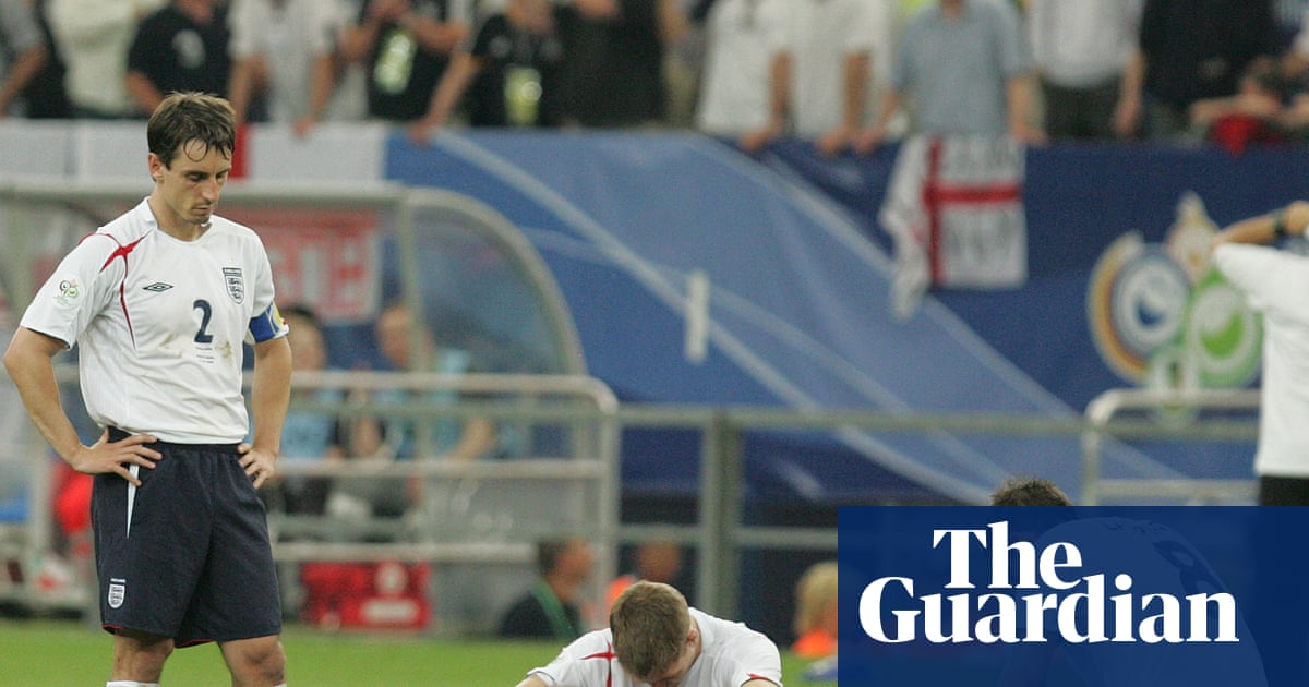 Football Daily | Steven Gerrard and England's egotistical losers': a generation revisited