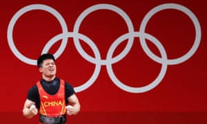 Li Fabin of China takes gold.