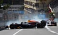Sergio Pérez's Red Bull crashes after a huge accident involving Kevin Magnussen