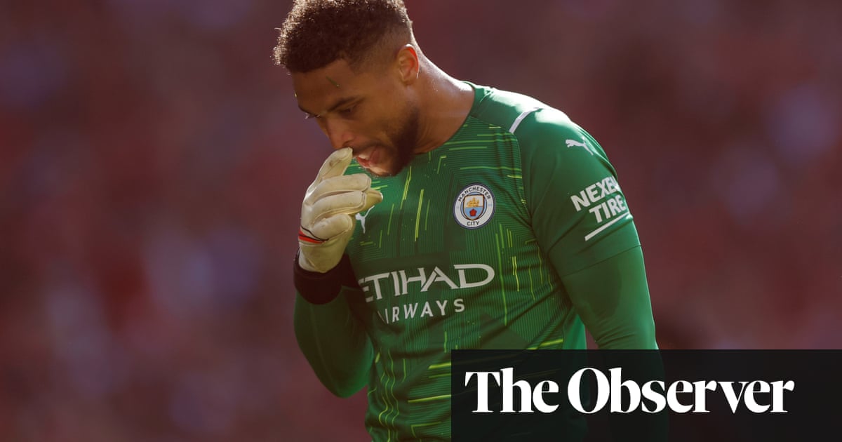 Guardiola defends Zack Steffen after mistake against Liverpool costs City