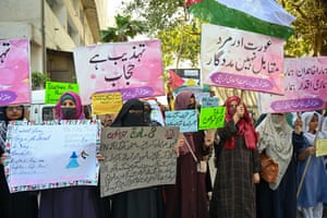 Karachi, PakistanJamaat-e-Islami party activists demonstrate to mark International Women’s Day