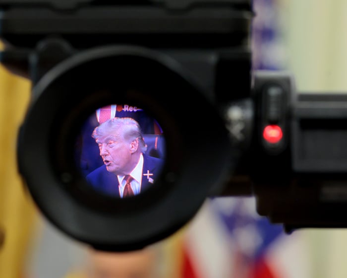 US TV networks suspend White House pool coverage over Trump media ban