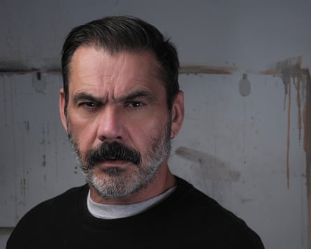 headshot of Roland Mouret