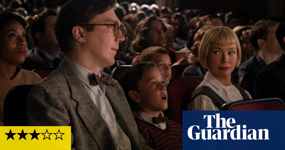 The Fabelmans review – Steven Spielberg’s sweet but sanitised personal drama