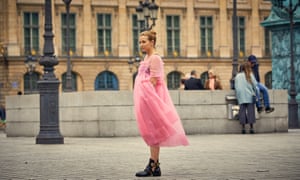 eve killing villanelle dress fashion comer jodie goddard molly wardrobe style pink tulle looks psychopath bbc die season influencer thriller