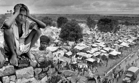 ‘Division and uncertainty’: a boy on the wall of a Delhi refugee camp during Partition