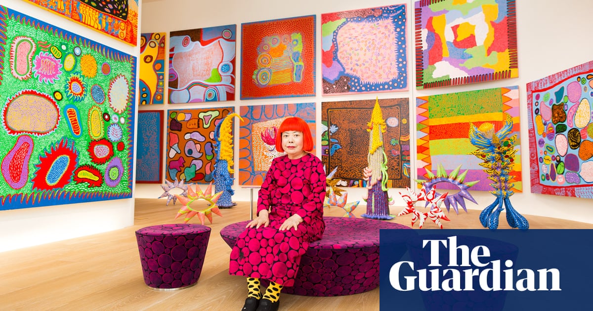 Yayoi Kusama S Infinity Mirrors Reignites Art S Selfie Debate Yayoi Kusama The Guardian Yayoi Kusama S Infinity Mirrors Reignites Art S Selfie Debate Yayoi Kusama The Guardian