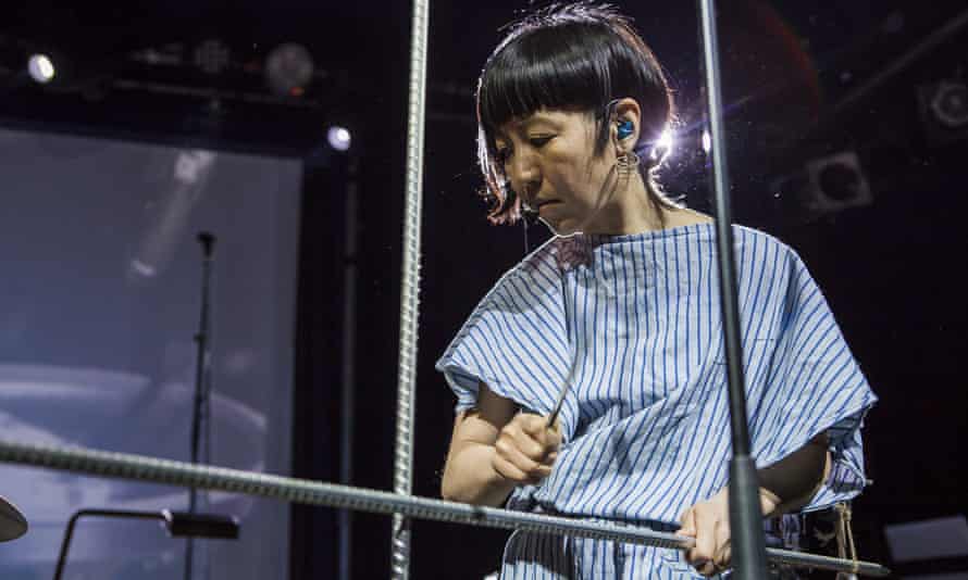Yoshimi P-We de Boredoms, ex de Free Kitten, a été interviewé par Kim Gordon pour This Woman's Work.