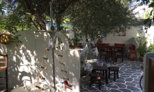 Kivotos ton Gefseon, Milos, Greece