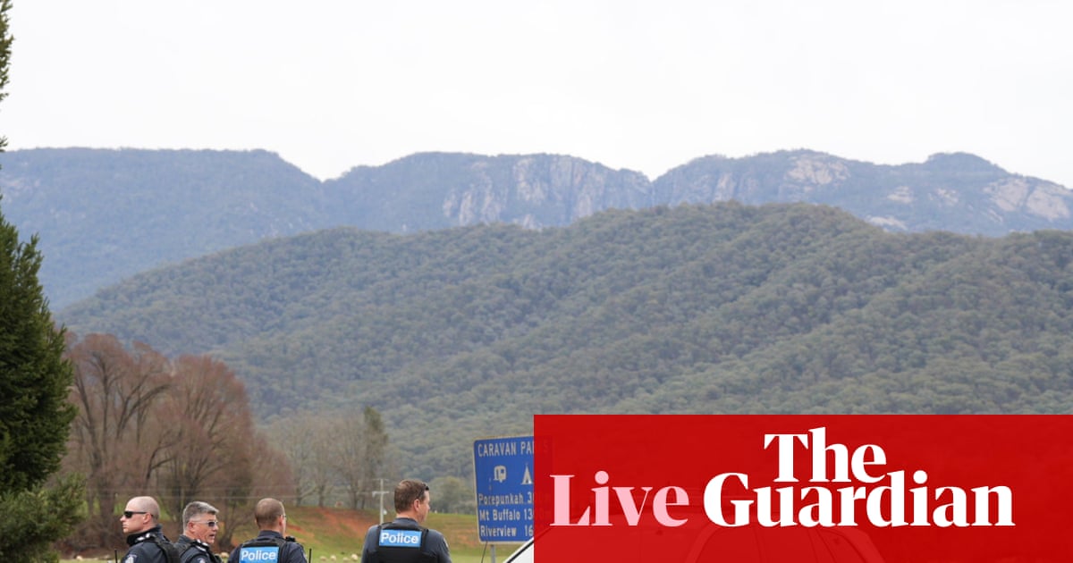 Victoria police shooting live updates: residents told to stay home as police search for offender who allegedly killed two officers | Porepunkah shooting Victoria police shooting live updates: residents told to stay home as police search for offender who allegedly killed two officers | Porepunkah shooting