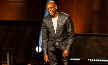 Dave Chappelle The Closer review – aggressive gags and feeble protests
