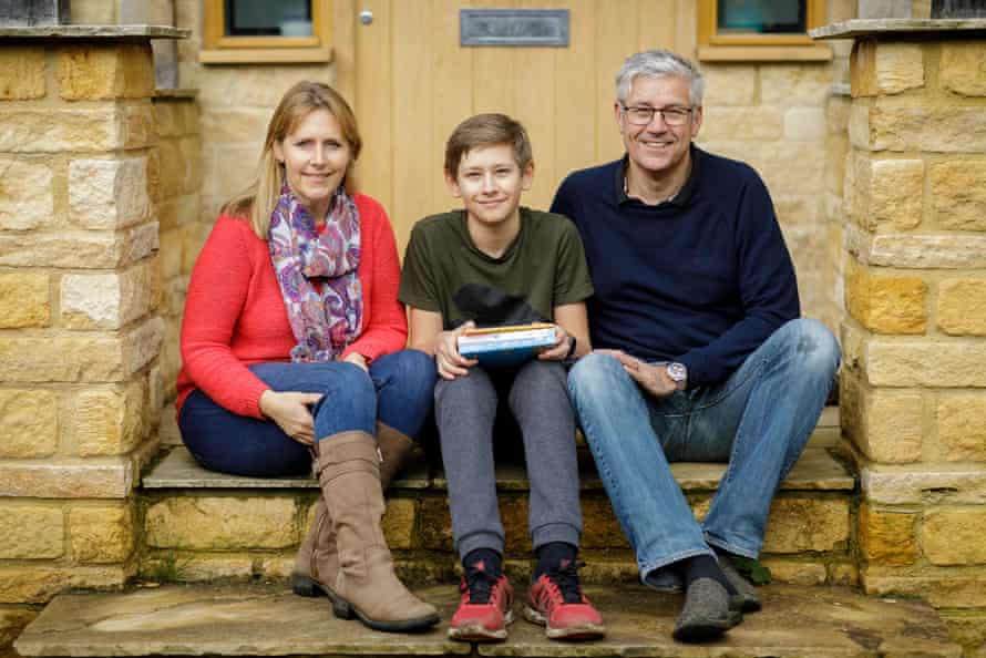 Oscar with his parents Jane and Jon
