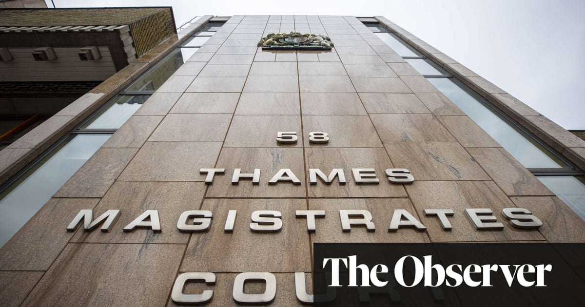 London lawyers refuse legal aid jobs in dispute over fees