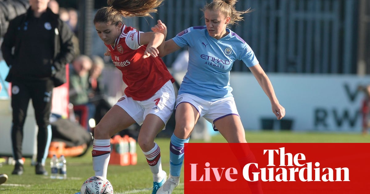 Arsenal v Manchester City: Womens Super League – live!