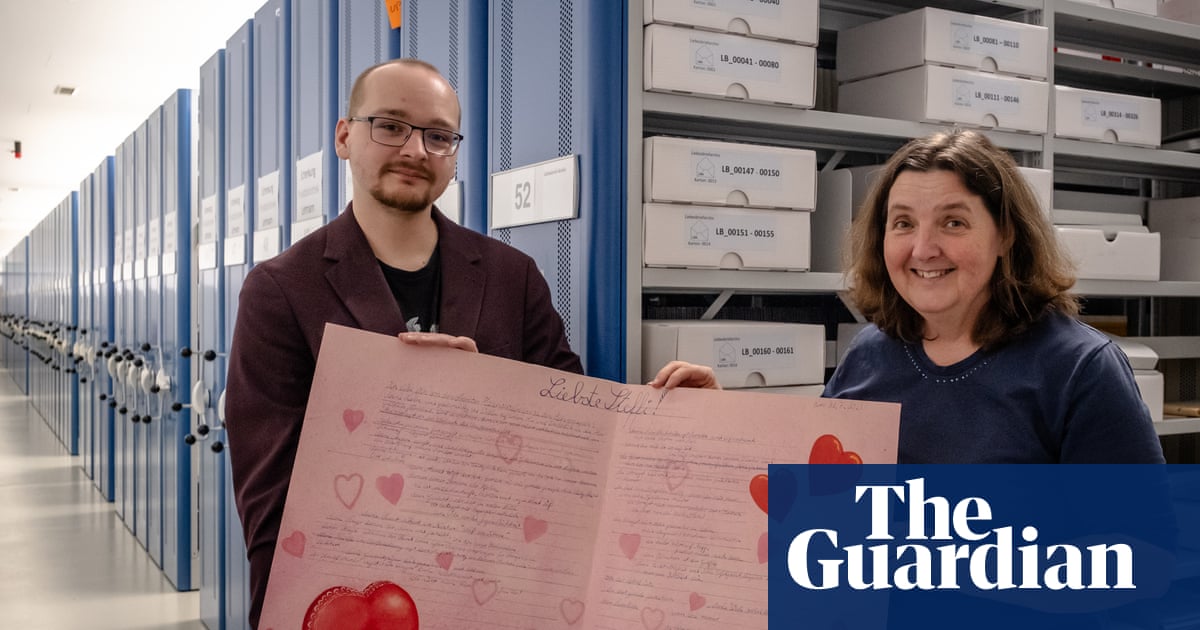 Sixty thousand love letters and counting: volunteers help sift through vast German trove of devotion