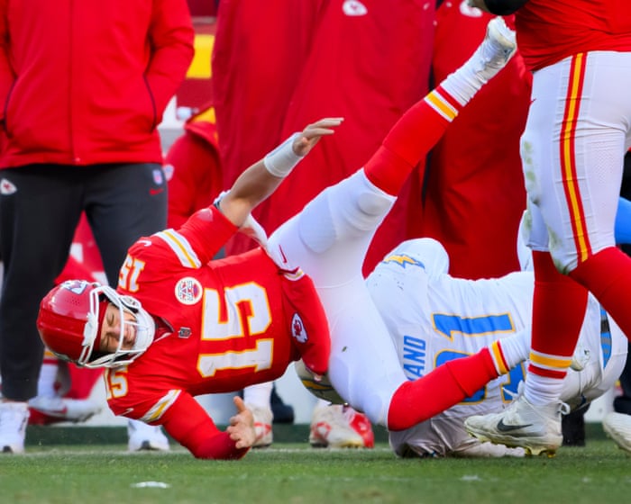 Chiefs uncertain if Mahomes will be fit for start of 2026 season after ACL tear