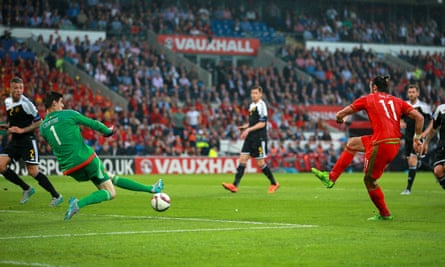 Gareth Bale beats Thibaut Courtois to secure victory for Wales against Belgium.