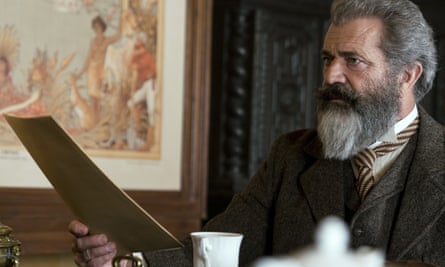 Mel Gibson as Dr James Murray in The Professor and the Madman (2019), based on The Surgeon of Crowthorne.