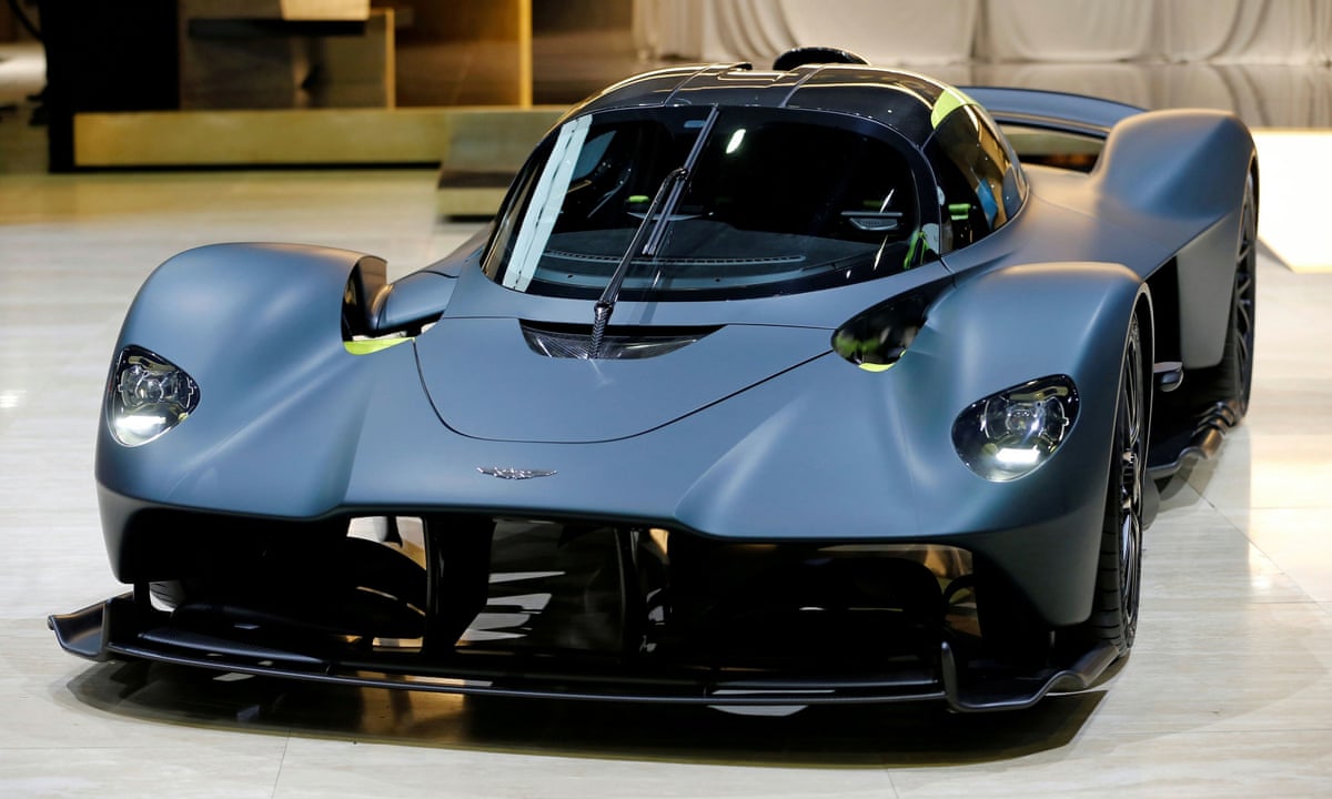  Aston Martin Valkyrie