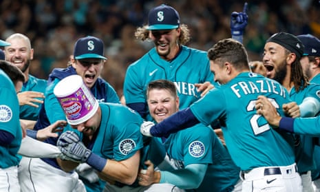 Mariners open key series, stretch run to make playoffs with loss to Rangers, Mariners