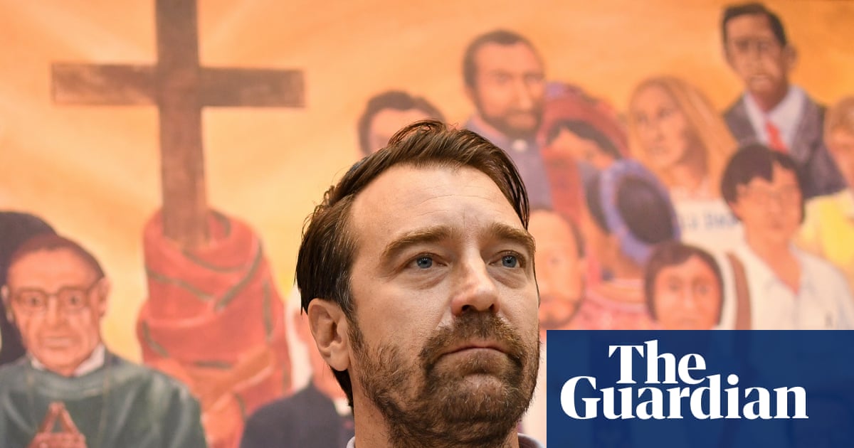 Top human rights group leaves El Salvador after threats made by country's president