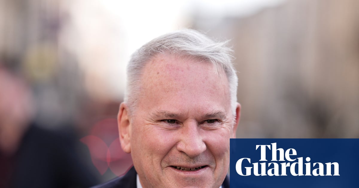 ‘Inconceivable’ Gerry Adams was not involved in IRA bombings, claims former British army commander