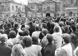 Marchers surround police and refuse to move during a miners’ strike rally in 1984