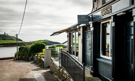Cush pub, Ballycotton exterior